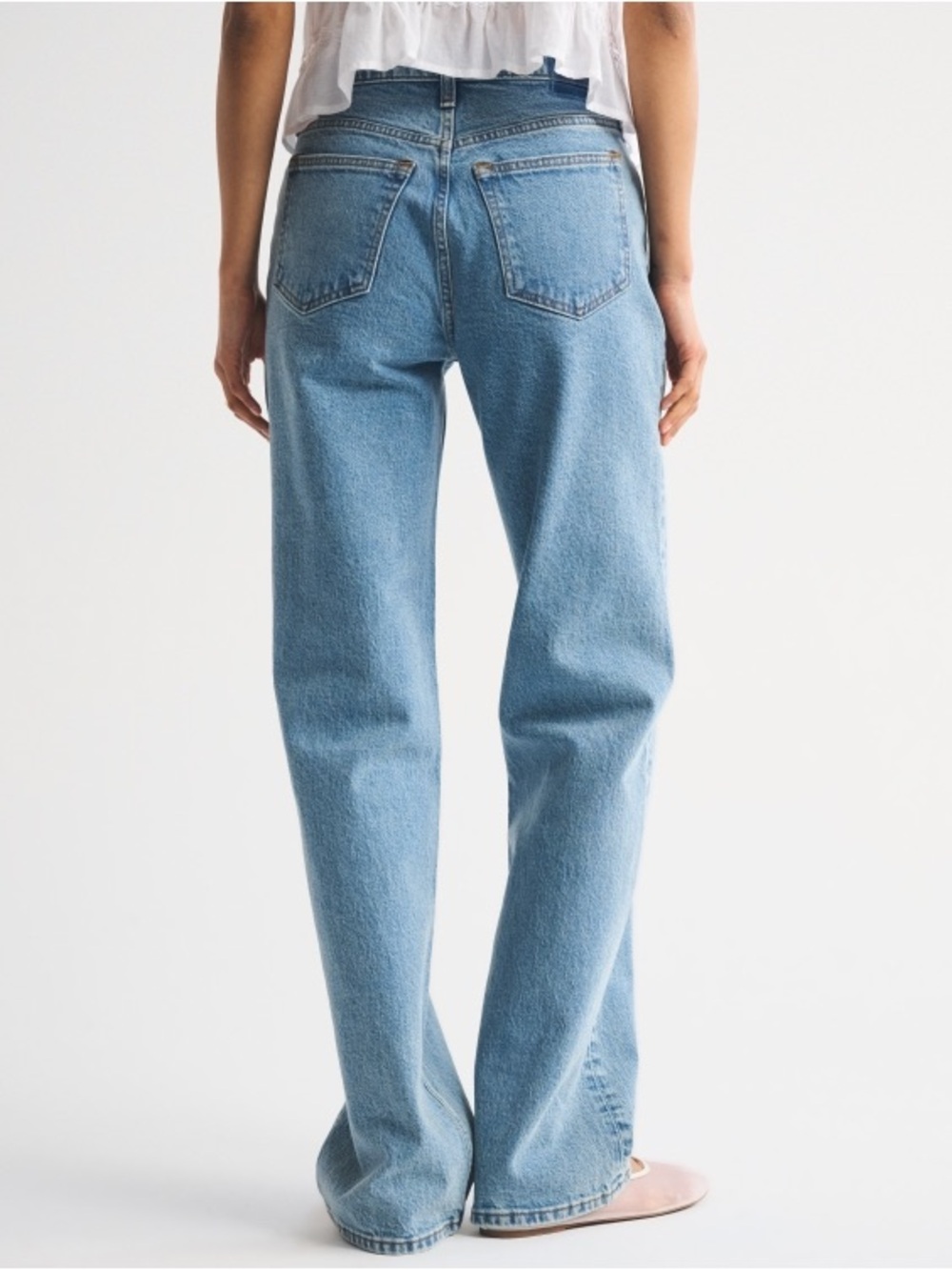 Abercrombie & Fitch High Rise Loose Jeans